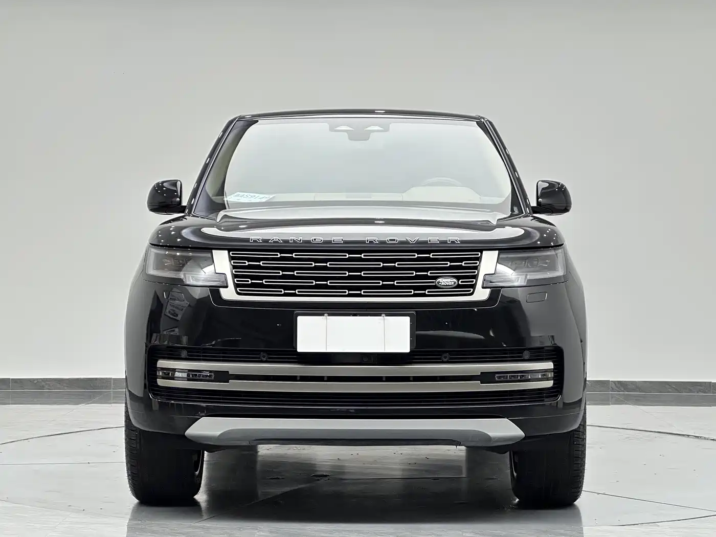Land Rover Range Rover 2025 2025 3.0 L6 400PS Flourishing Era Extended Wheelbase