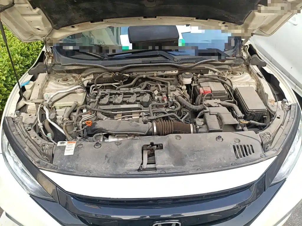 Фото 16 - Honda Civic