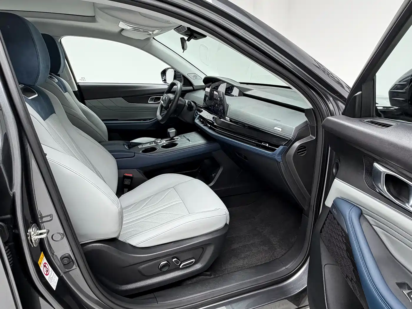 CHANGAN UNI K SMART IDD