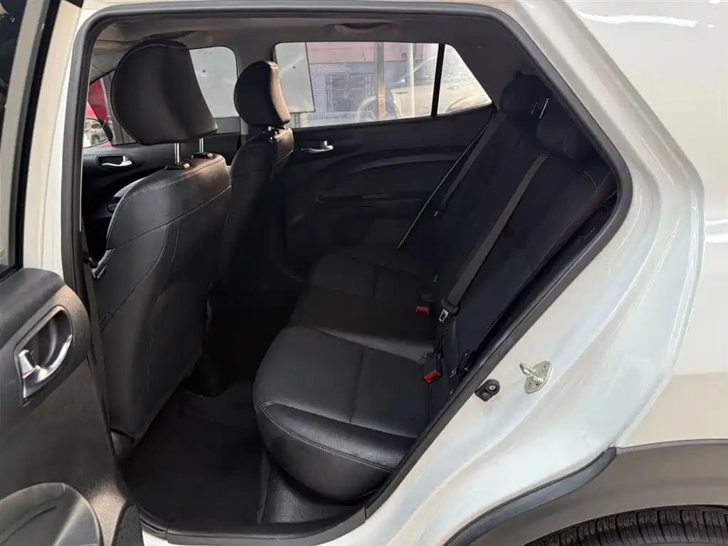 Kia KX1 2021 1.4L CVT Fun Sunroof Version фото 10