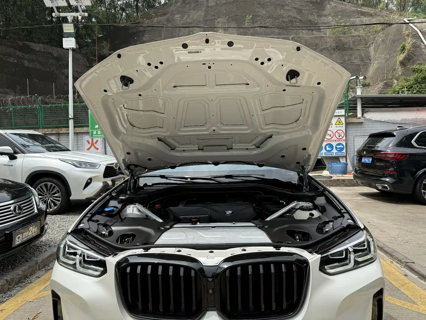 BMW X3 2023 xDrive30i Premium M Night Package фото 18