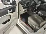 Photo 16 - Geely Emgrand