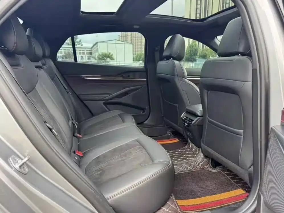 Фото 9 - Ford Mondeo