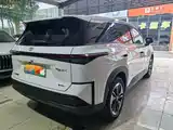صورة 13 - Toyota bZ3X