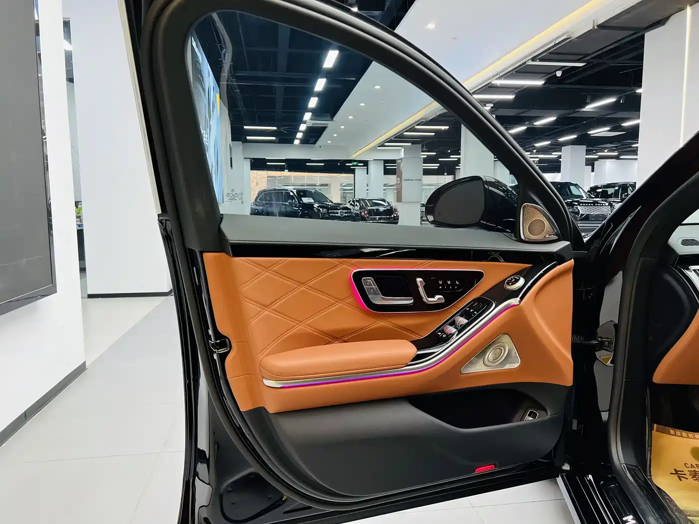 Mercedes-Benz Maybach S-Class 2024 S 480 4MATIC фото 13