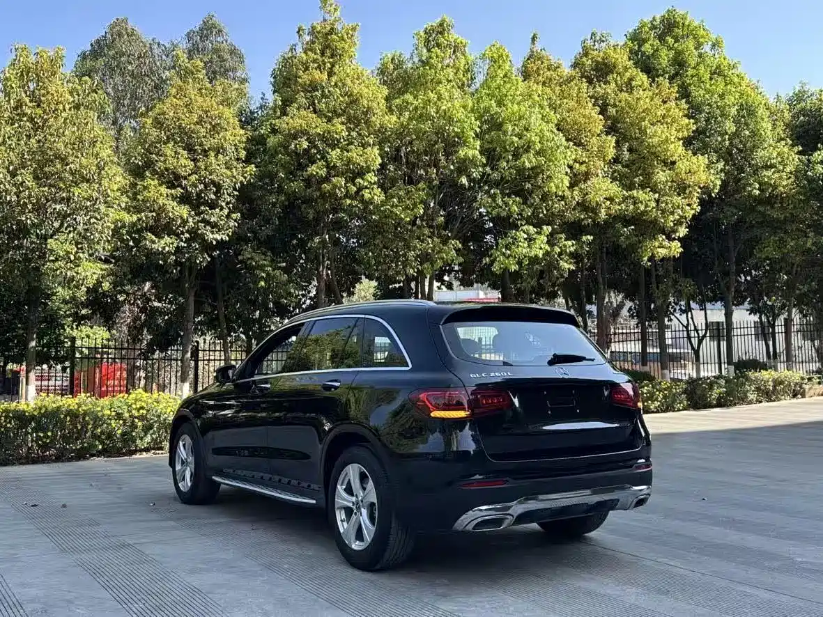 Mercedes-Benz GLC 2020 Facelift GLC 260 L 4MATIC Dynamic фото 11