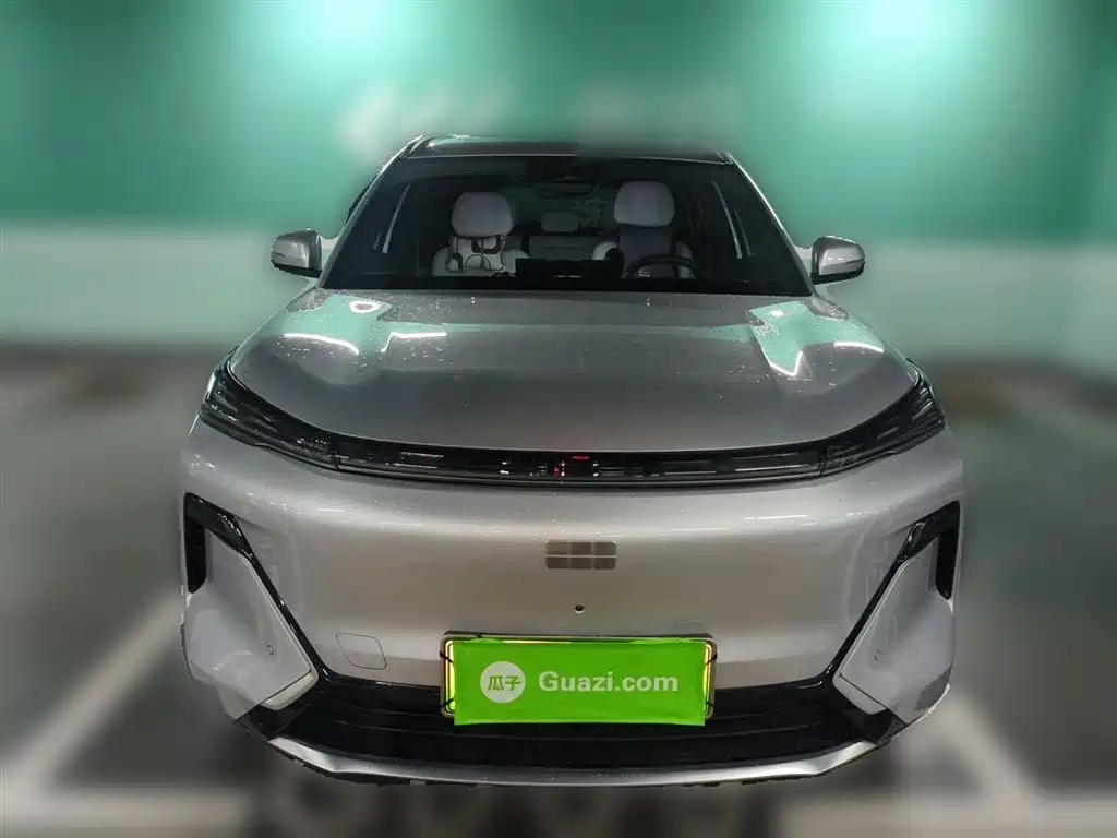 Geely Galaxy Galaxy Starship 7 EM-i 2025 Model 120km Explorer+ Edition фото 24