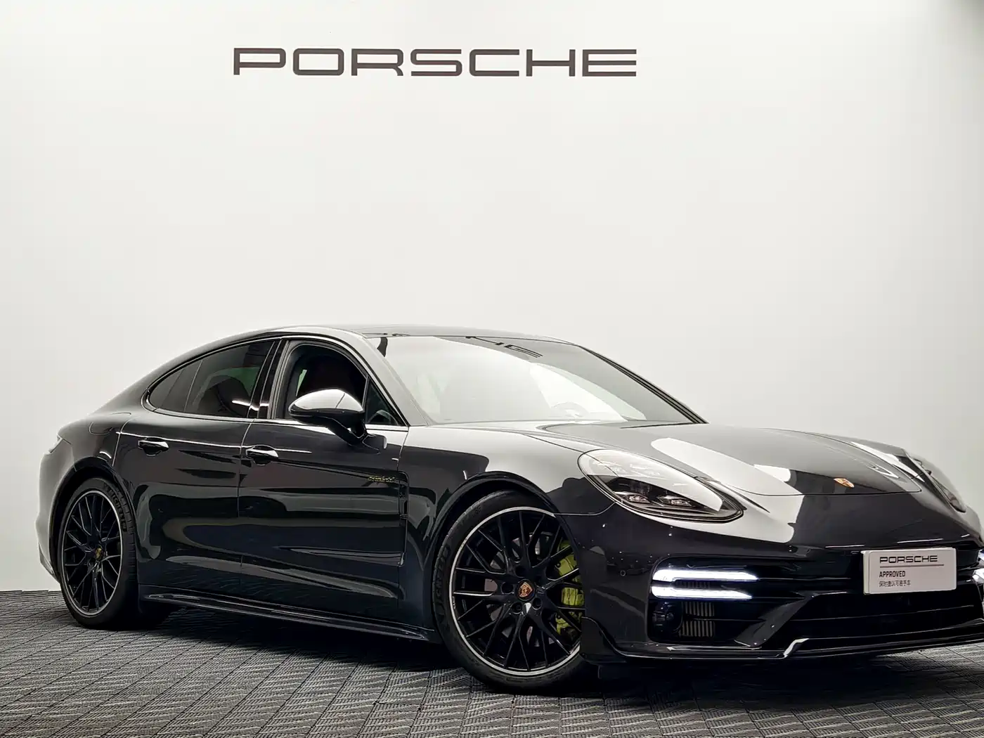 PORSCHE PANAMERA NEW ENERGY