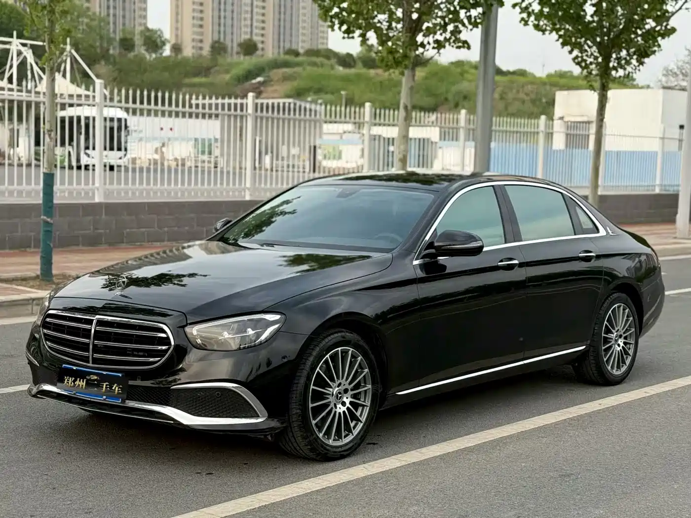  E CLASS