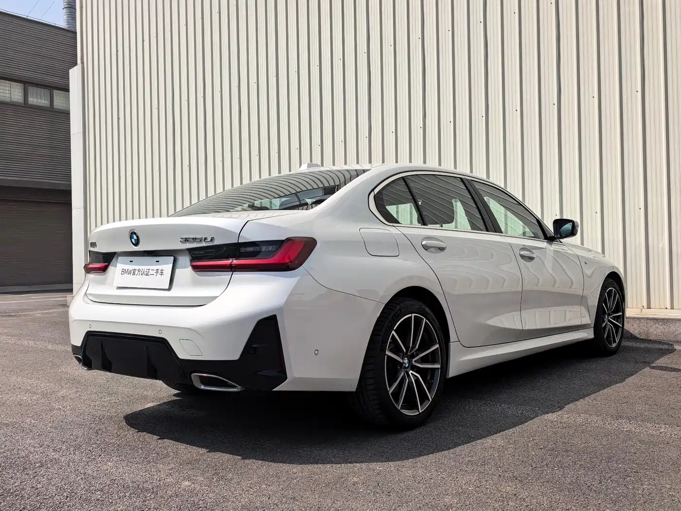 BMW 3 Series 2025 325Li M Sport Package фото 11