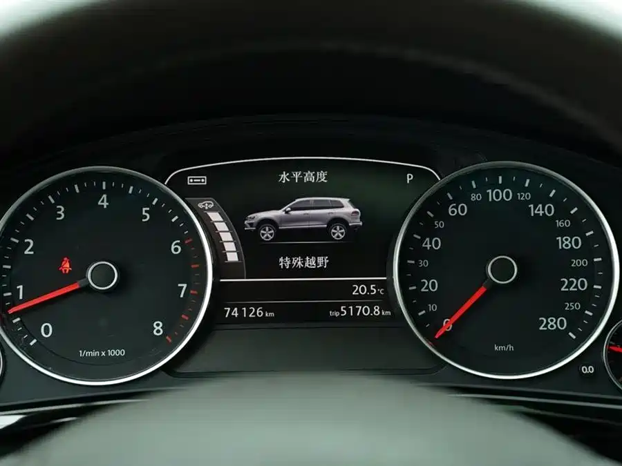 Volkswagen Touareg 2017 3.0TSI Explorer Edition фото 33
