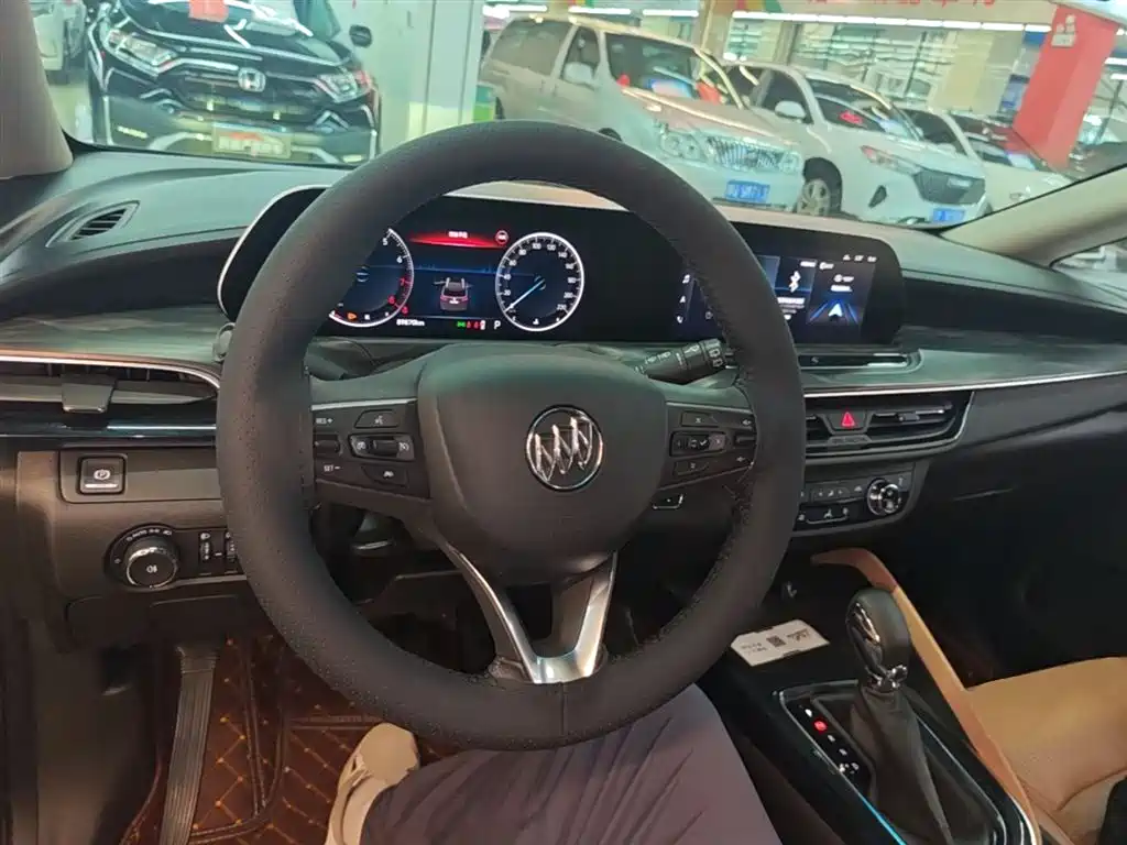 BUICK GL6