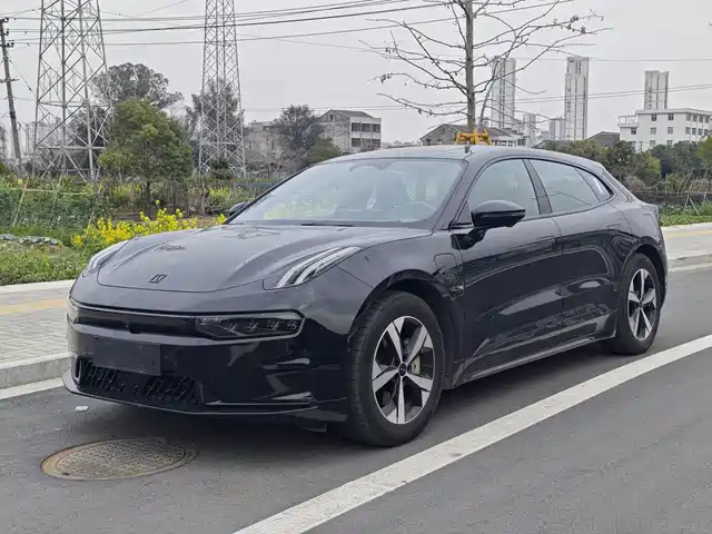 ZEEKR EXTREME KRYPTON 001