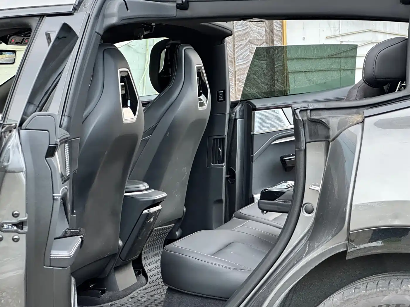 HiPhi Y 2023 2023 560km Pioneer Edition