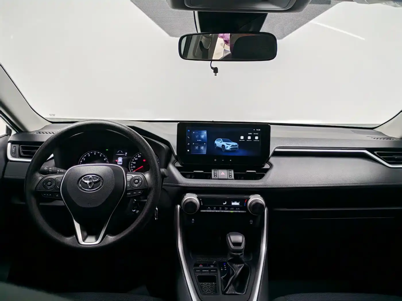 TOYOTA RAV4 RONGFANG