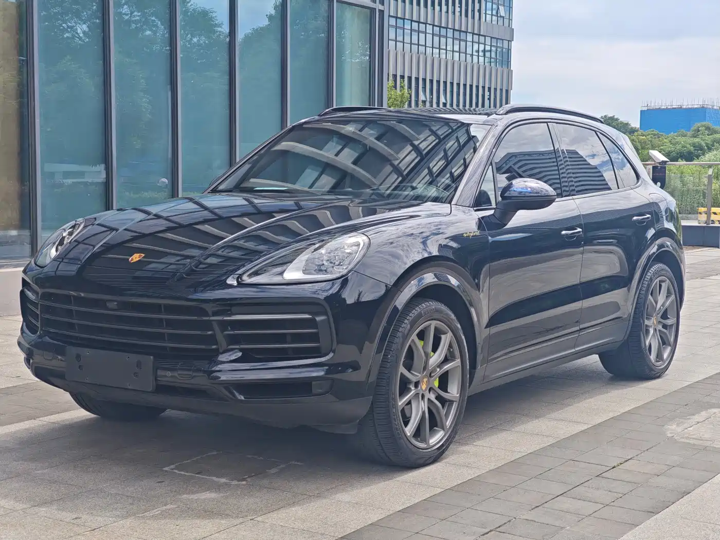 Porsche Cayenne New Energy 2022 Cayenne E-Hybrid 2.0T Platinum Edition