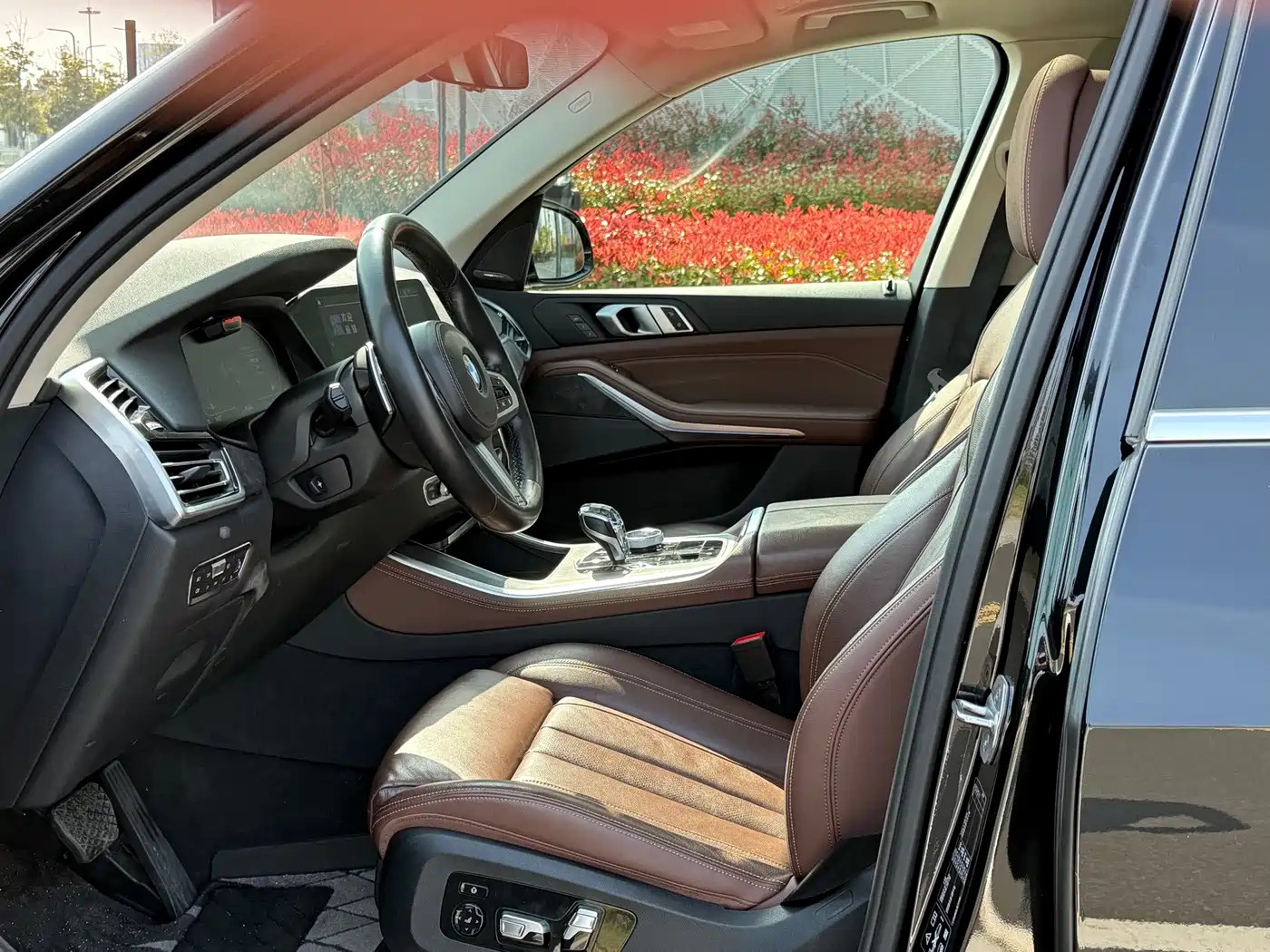 BMW X5 (Import) 2019 xDrive40i Exclusive M Sport Package фото 5