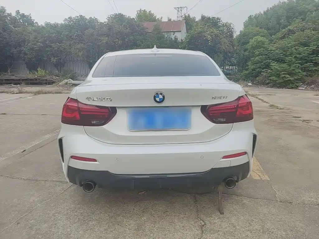BMW 1 Series 2023 2023 120i M Sport Shadow Edition