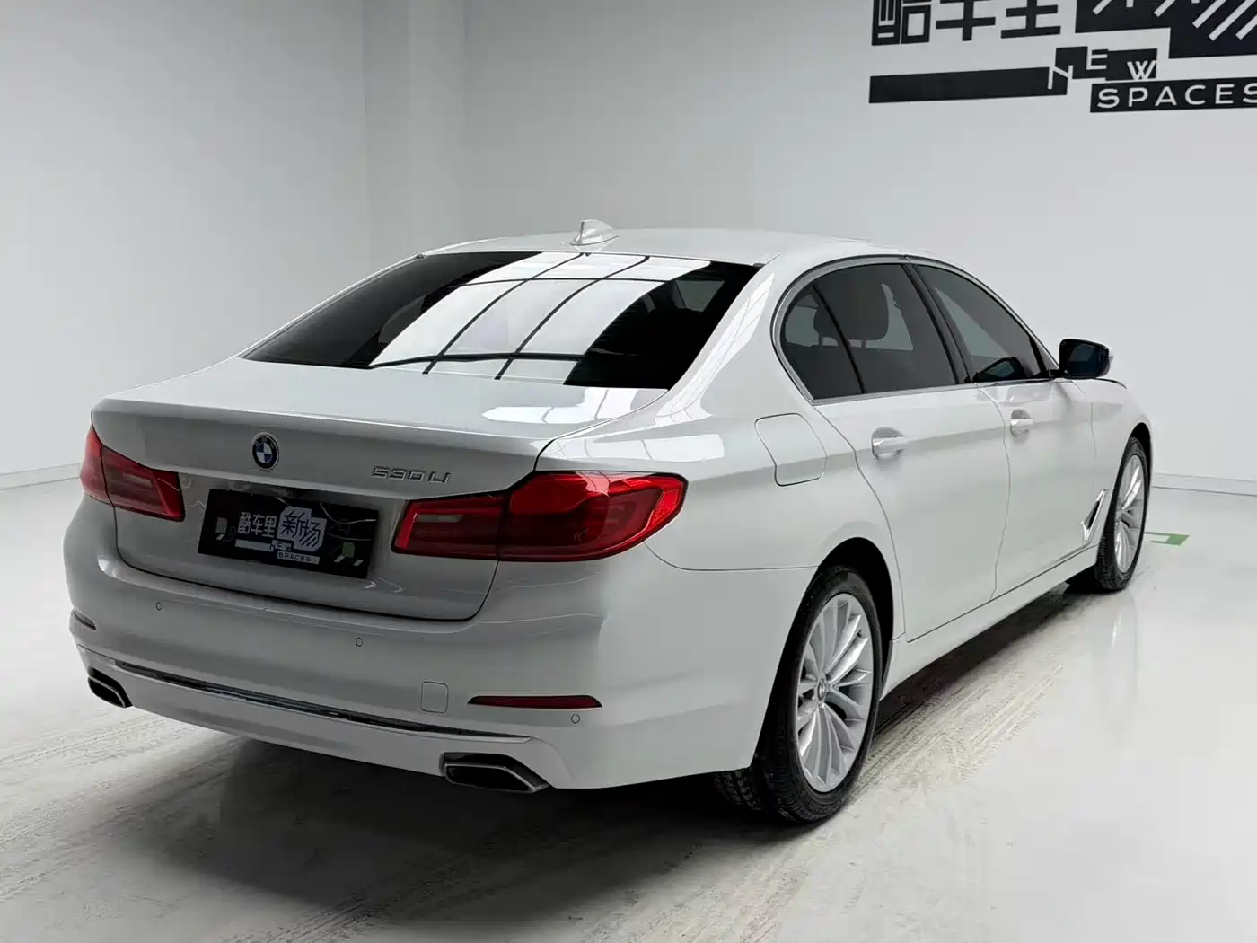 BMW 5 Series 2019 Facelift 525Li Luxury Package фото 4