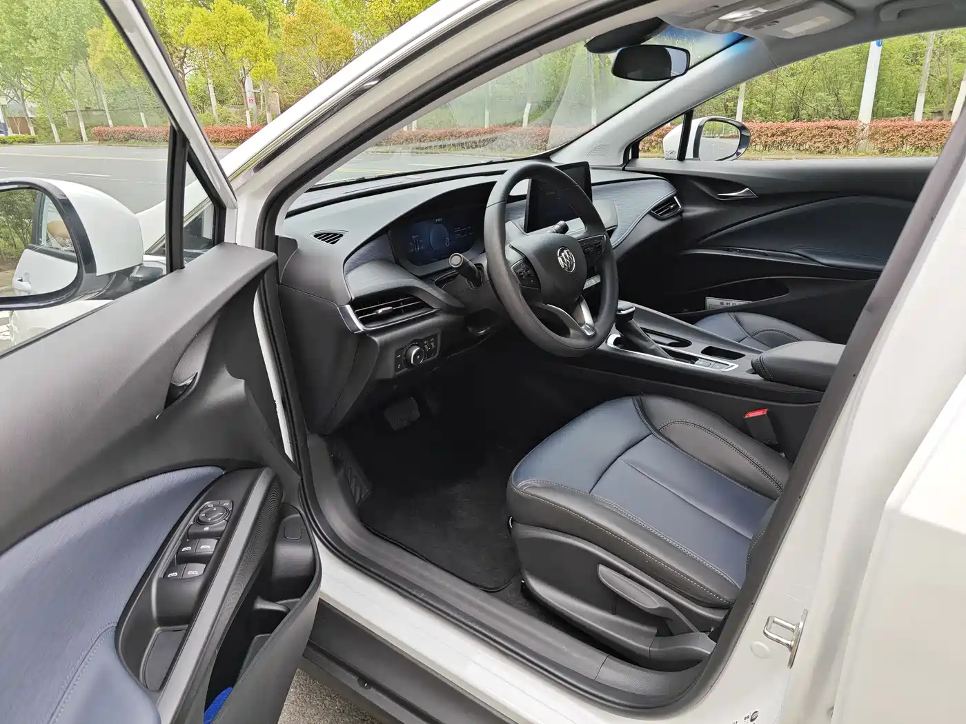 BUICK SLIGHTLY BLUE 6