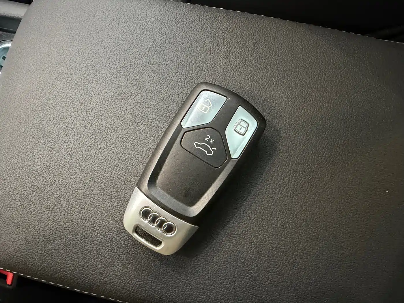 Audi A4L 2022 40 TFSI Luxury Dynamic фото 15