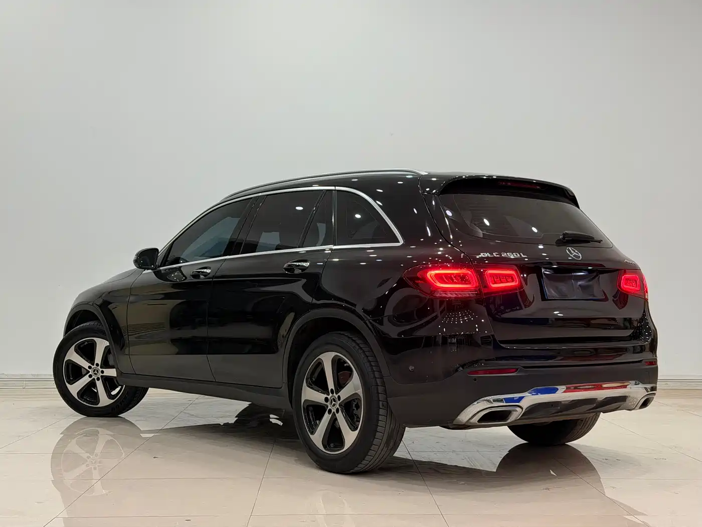 Mercedes-Benz GLC 2022 Facelift III GLC 260 L 4MATIC Dynamic фото 5