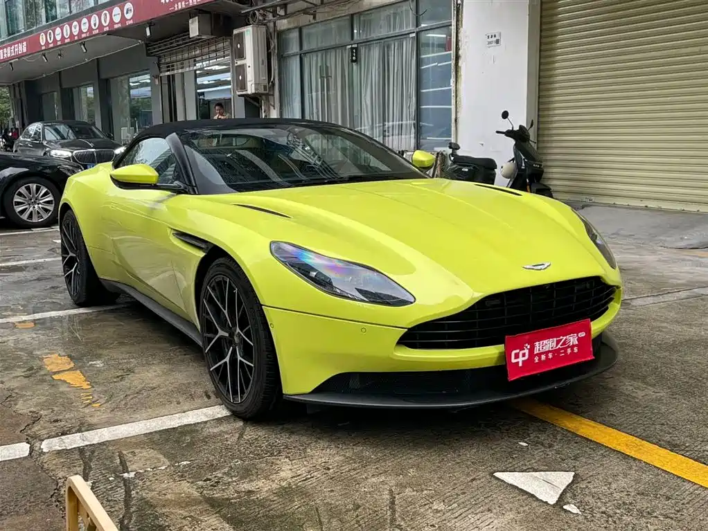 Aston Martin DB11 2019 2019 4.0T V8 Volante