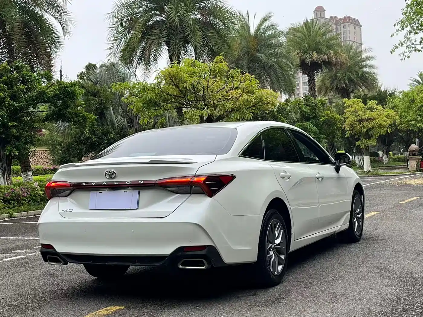 Toyota Avalon 2019 2.0L Progressive Edition (China VI) фото 9