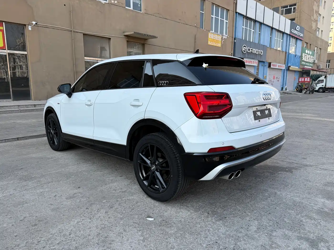 Audi Q2L 2020 35 TFSI Progressive Dynamic Model фото 4