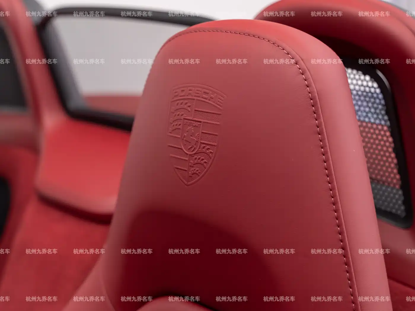 Porsche 718 2023 Boxster Style Edition 2.0T фото 25