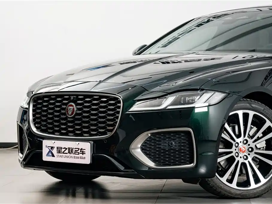 JAGUAR XFL