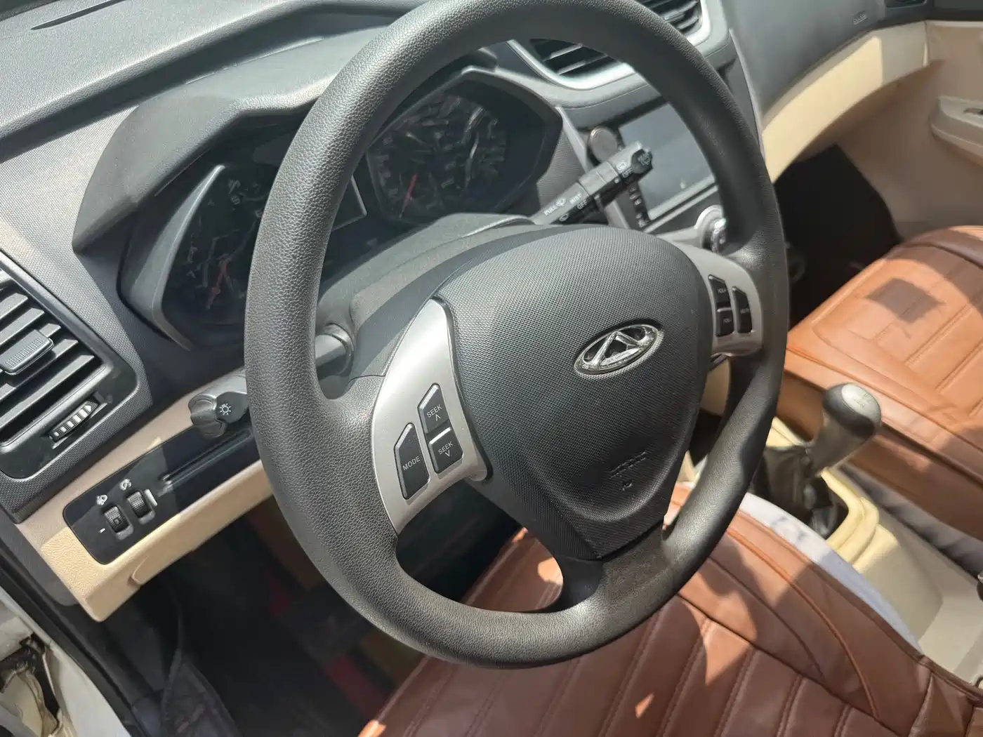 Chery Fengyun 2 2015 2015 1.5L Manual Trend Edition