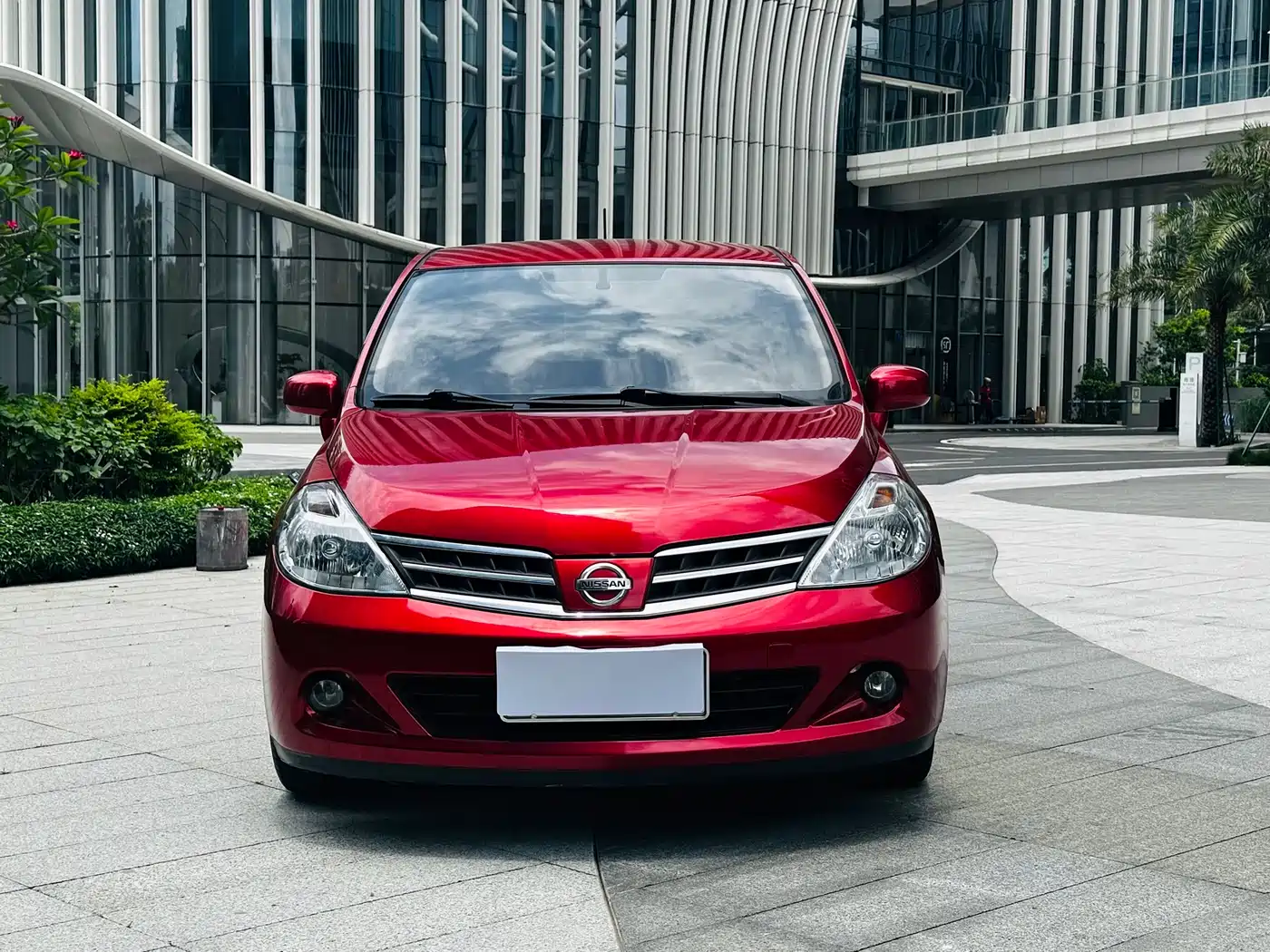 Nissan Tiida 2010 2008 1.6L Automatic Luxury