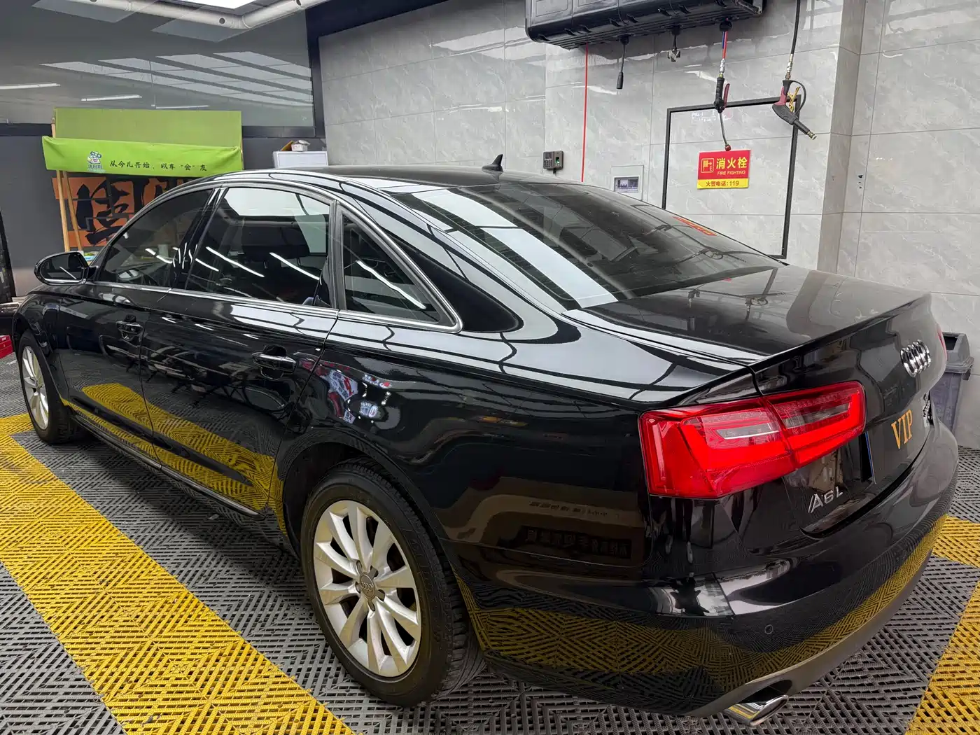 Audi A6L 2014 30 FSI Comfort фото 9