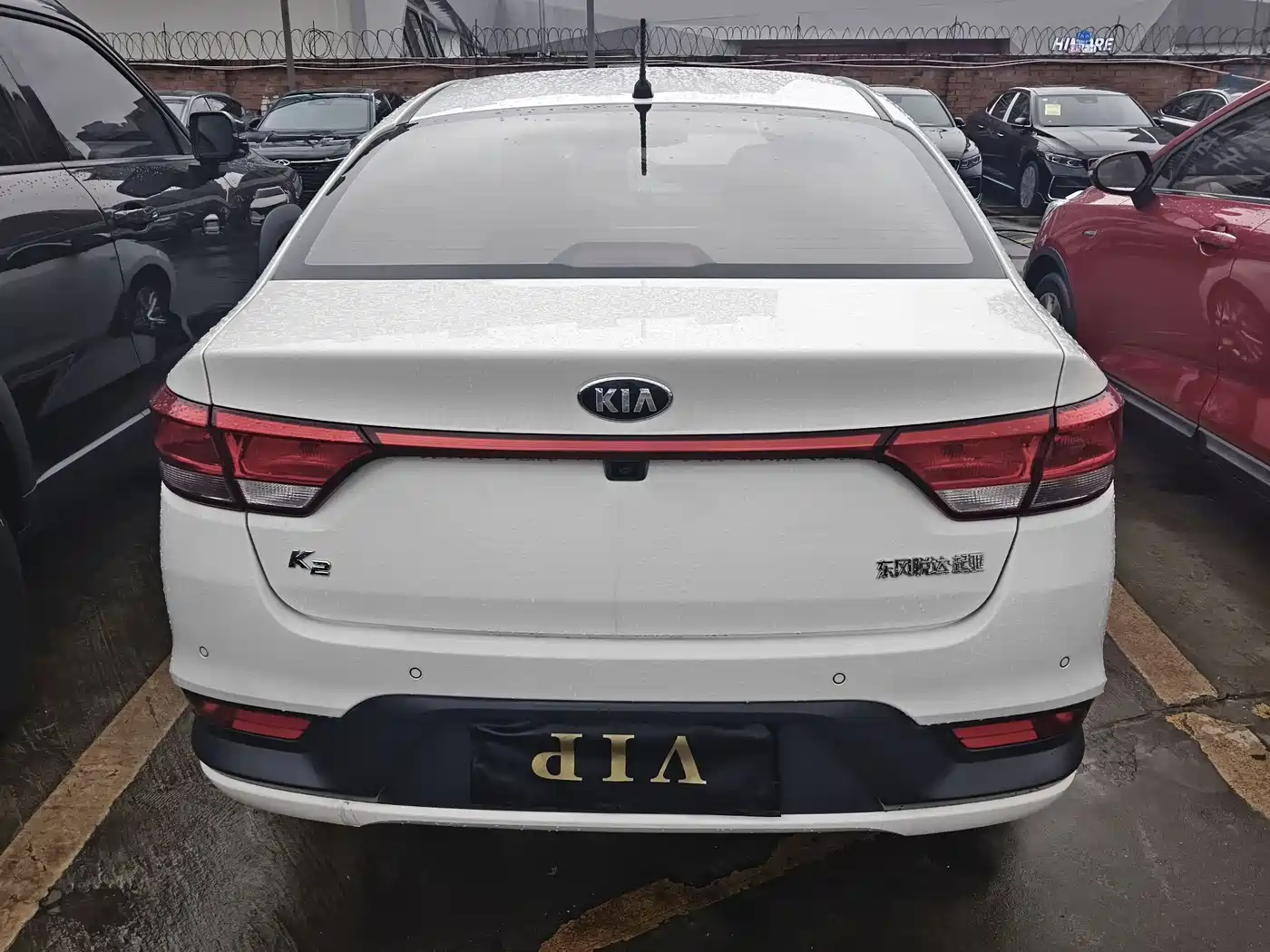 KIA K2