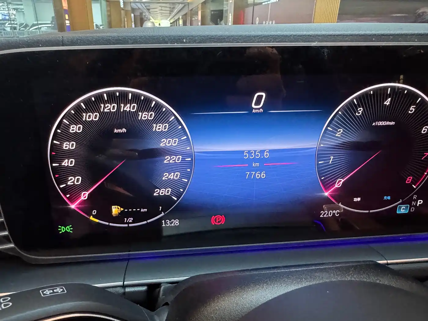 Mercedes-Benz GLE 2024 GLE 350 4MATIC Fashion фото 13