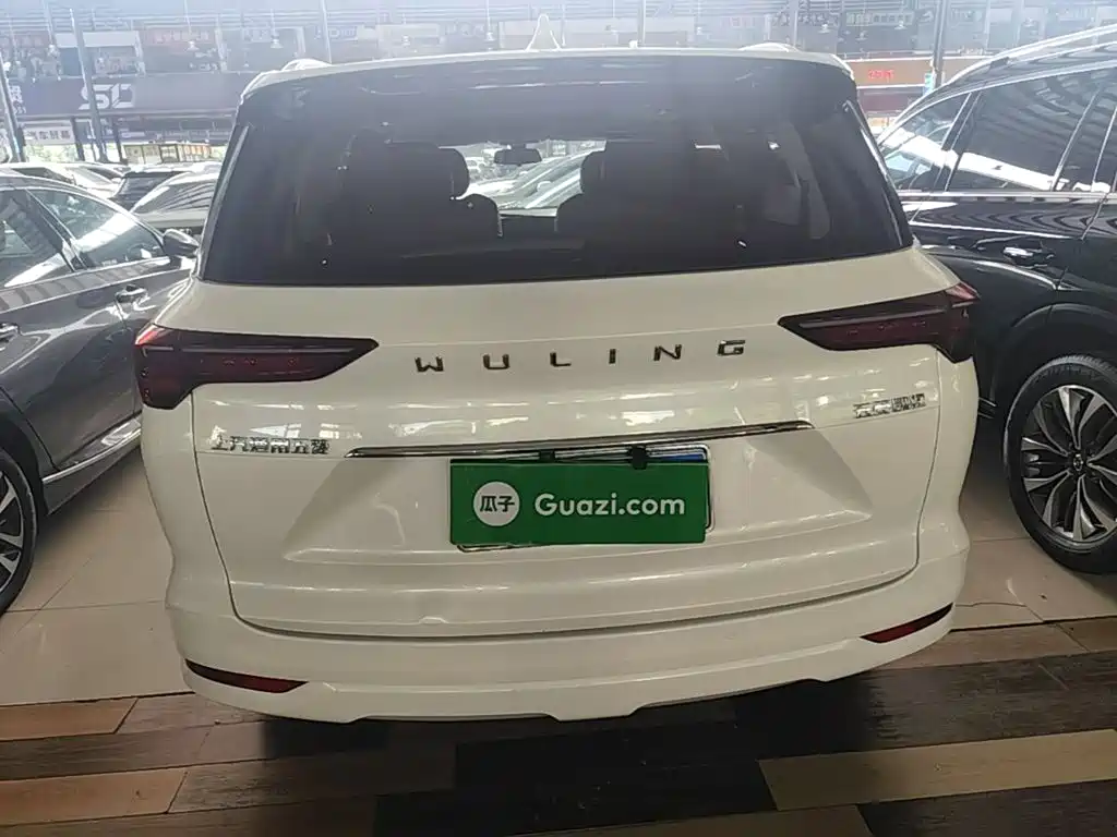 Wuling Motors Wuling Victory 2021 2020 1.5T CVT Flagship
