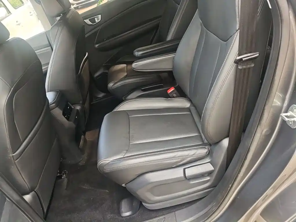 Wuling Motors Wuling Jiachen 2023 2022 1.5T CVT Smart Luxury