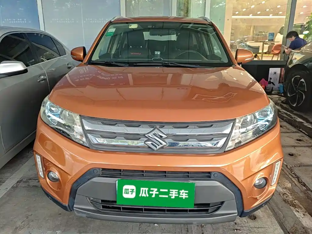 Фото 3 - Suzuki Vitara