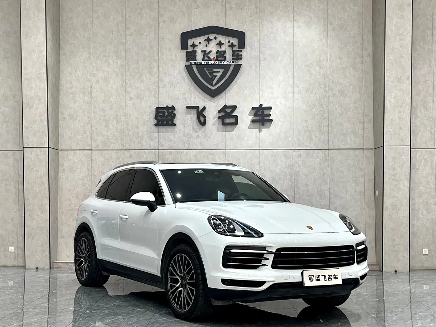PORSCHE CAYENNE