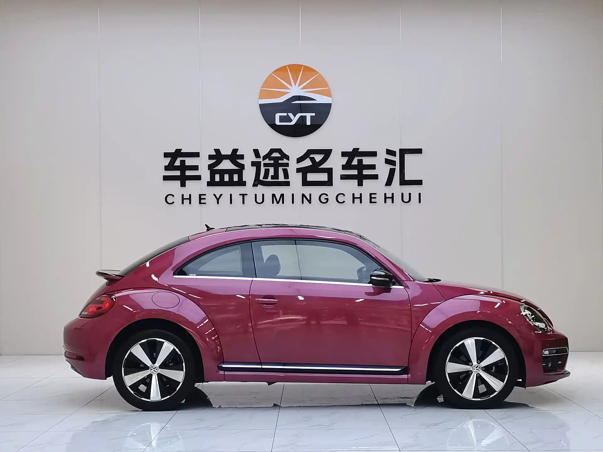 Фото 19 - Volkswagen Beetle