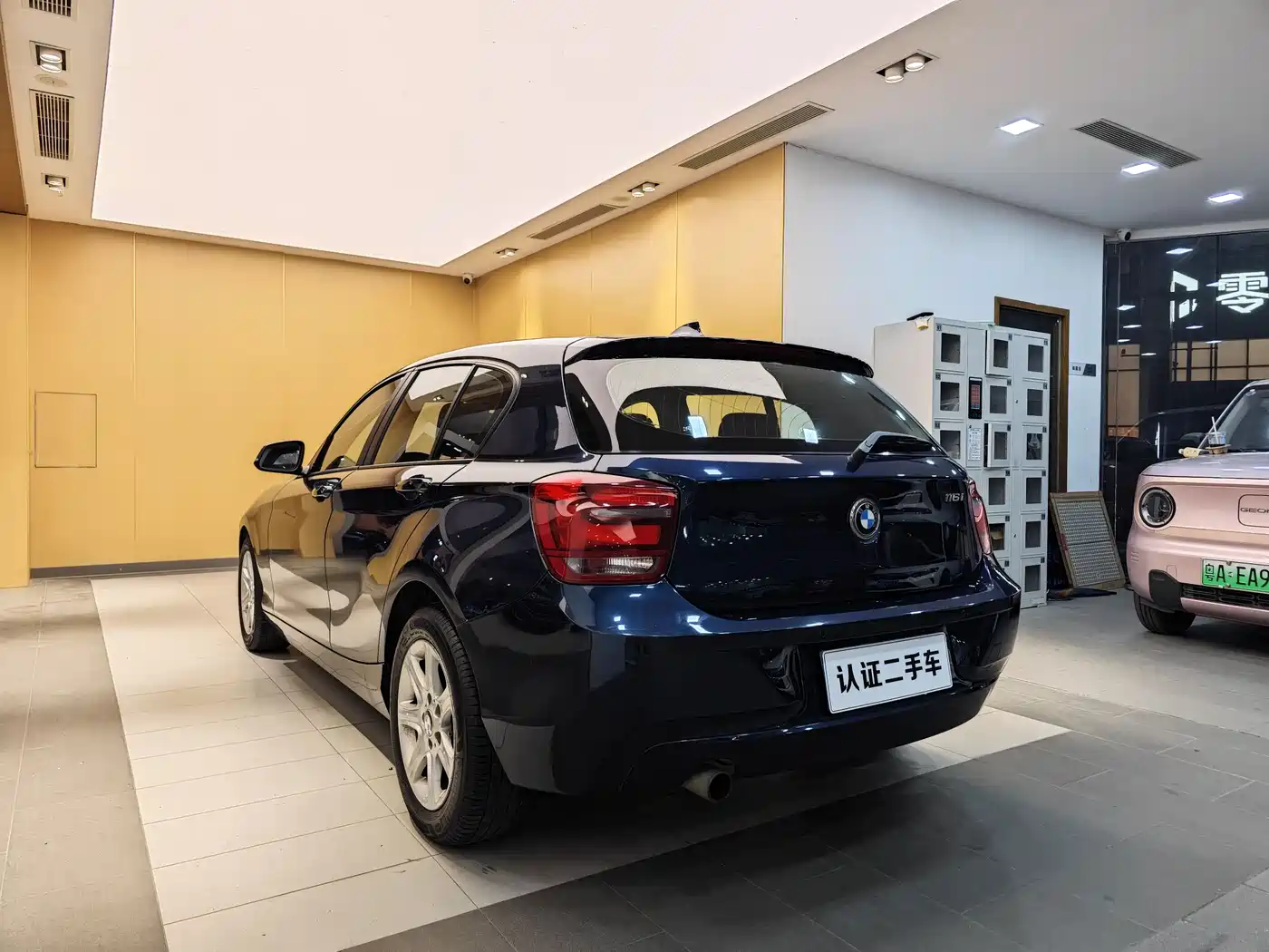 BMW 1 Series (Import) 2013 Facelift 116i Leading Model фото 24