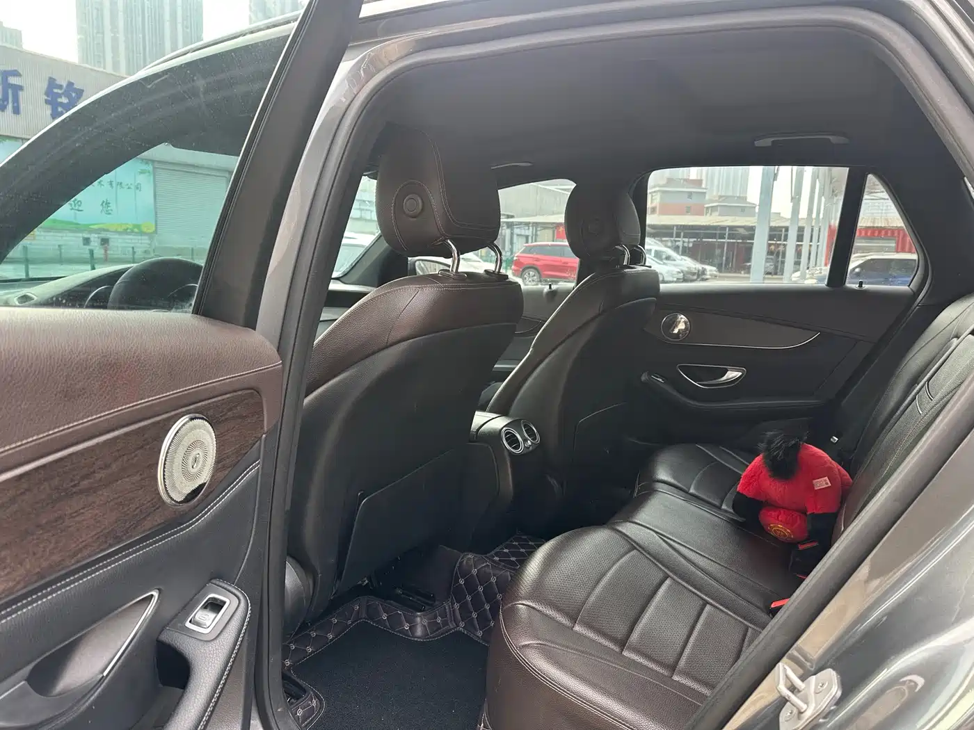 Mercedes-Benz GLC 2017 GLC 200 4MATIC фото 8