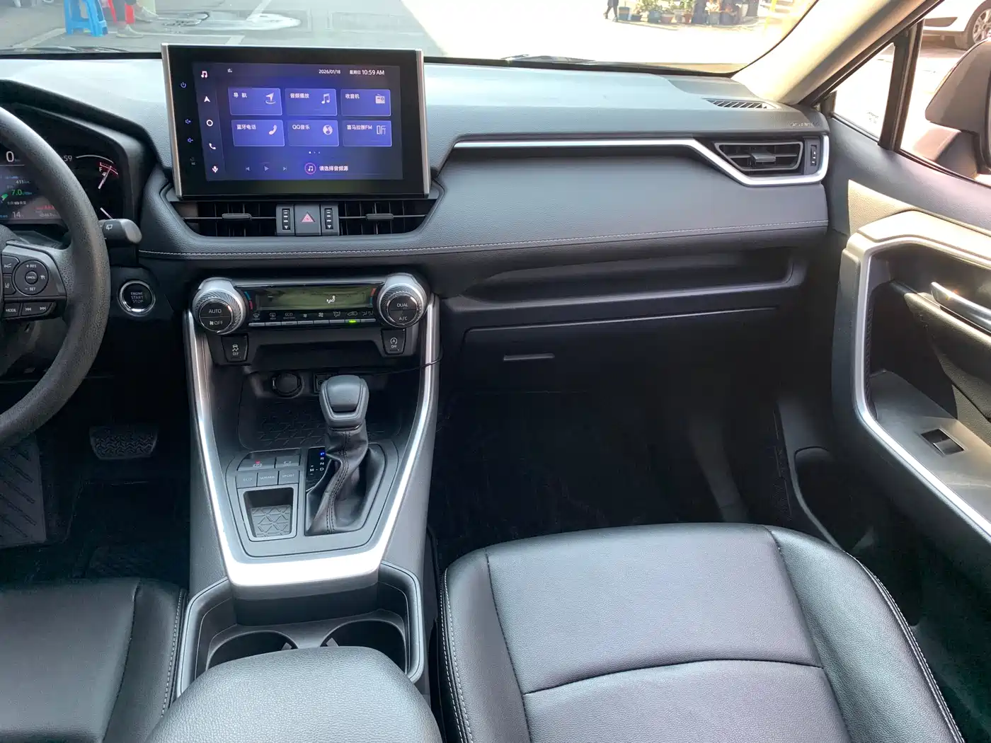 Toyota RAV4 Rongfang 2022 2.0L CVT 2WD Trend Edition фото 11