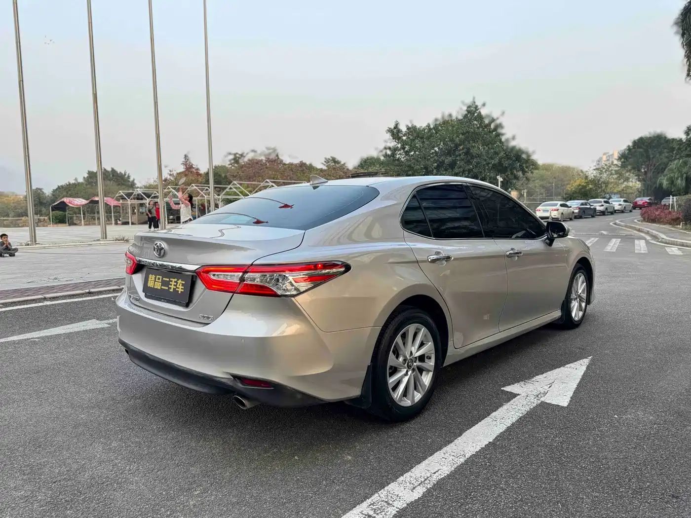 Toyota Camry 2022 2.0GVP Leading Edition фото 16