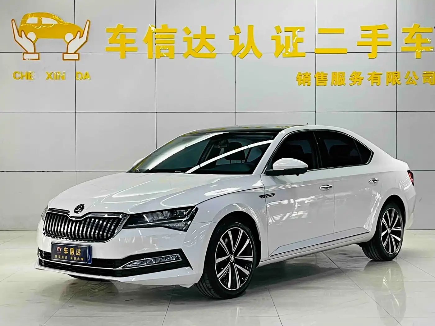 Škoda Superb 2021 TSI330 DSG Comfort Edition