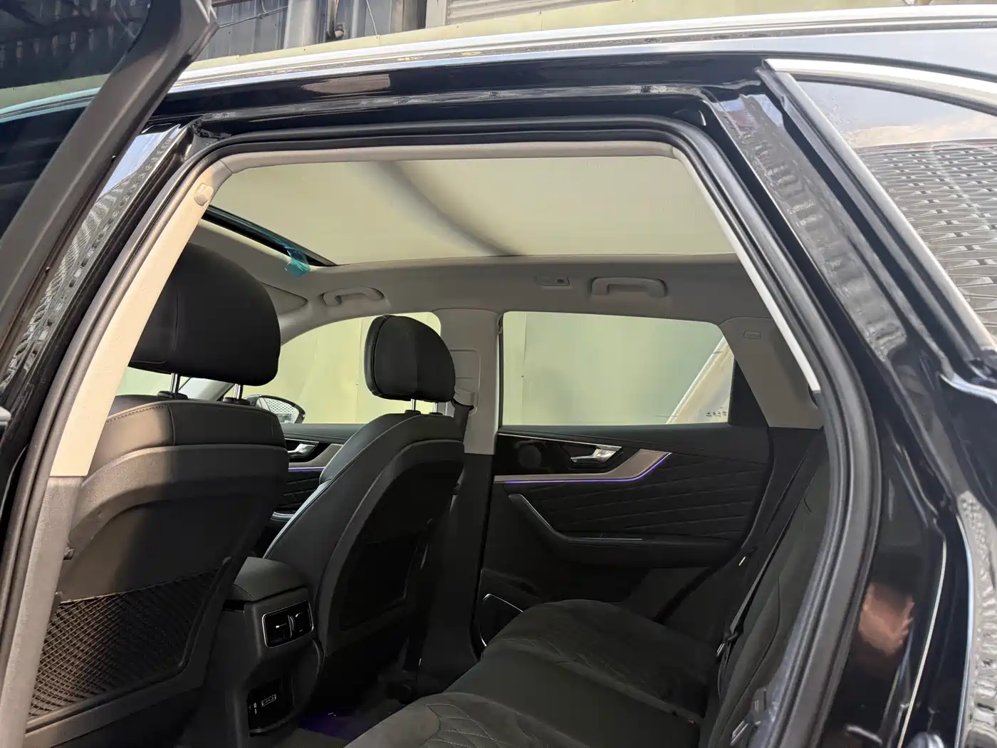 Hongqi HS5 2020 2019 2.0T Smart Connect Enjoy Edition