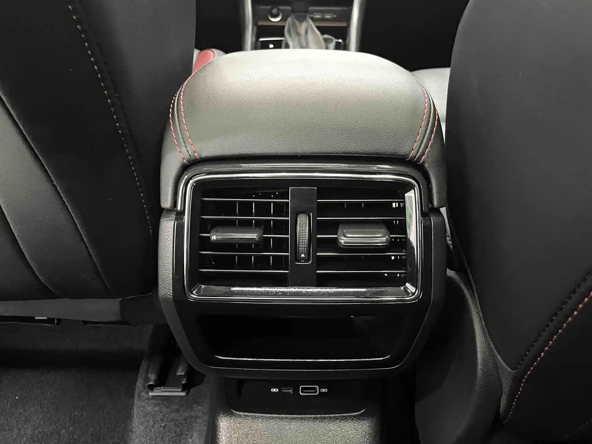 صورة 11 - Škoda Karoq