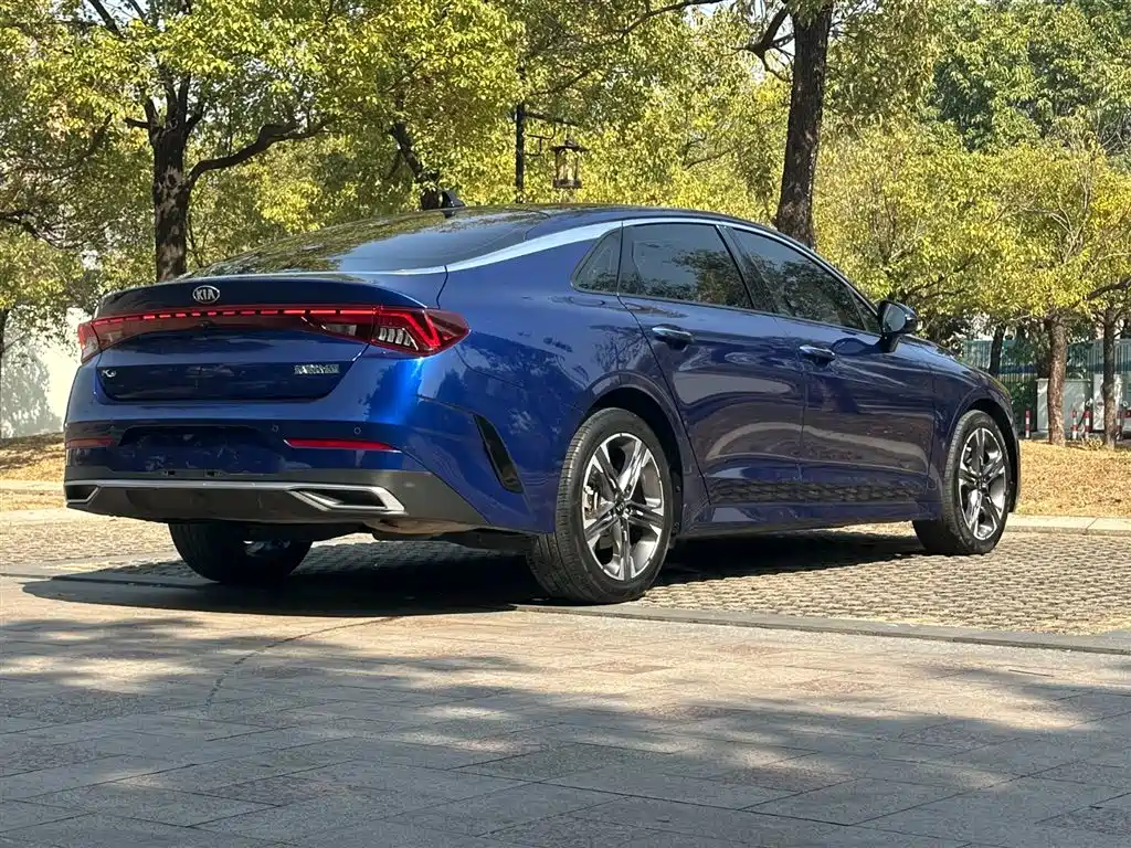 Kia K5 2020 270T CVVD Luxury Edition фото 30