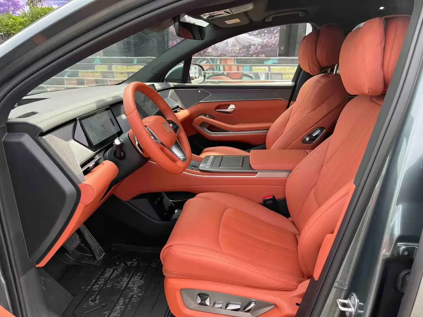 BYD Tang L 2025 DM 175KM Drone Player Edition фото 3